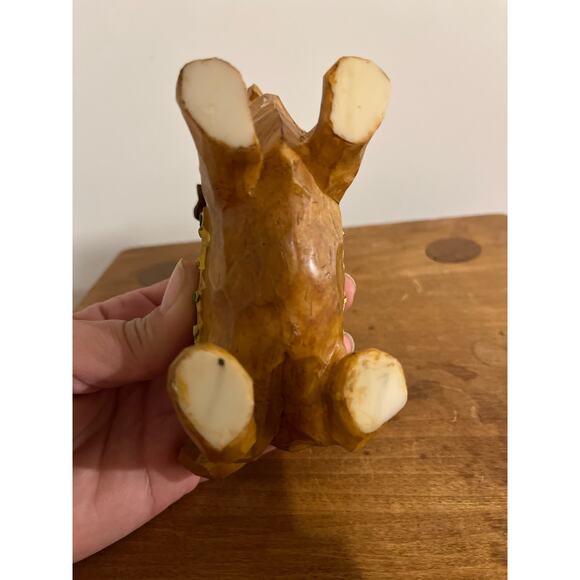 Schnauzer Dog Figurine Vintage
5 3/4 x 4 1/2”with Chain and Blanket - Picture 5 of 5